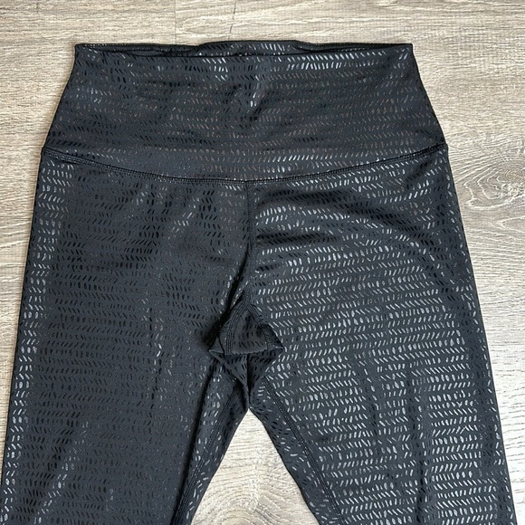 NEW Glyder High Power Legging Print: Black Pebble Gloss Print Sz M - Picture 4 of 13